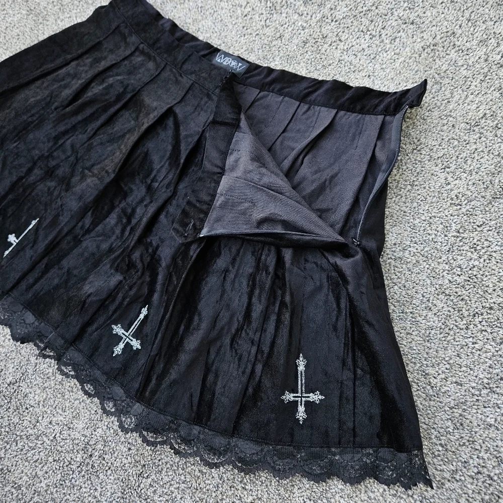 Widow Dolls Kill Skirt Goth Upside Down Cross Side Zip Velour Short Lace NWT 3X